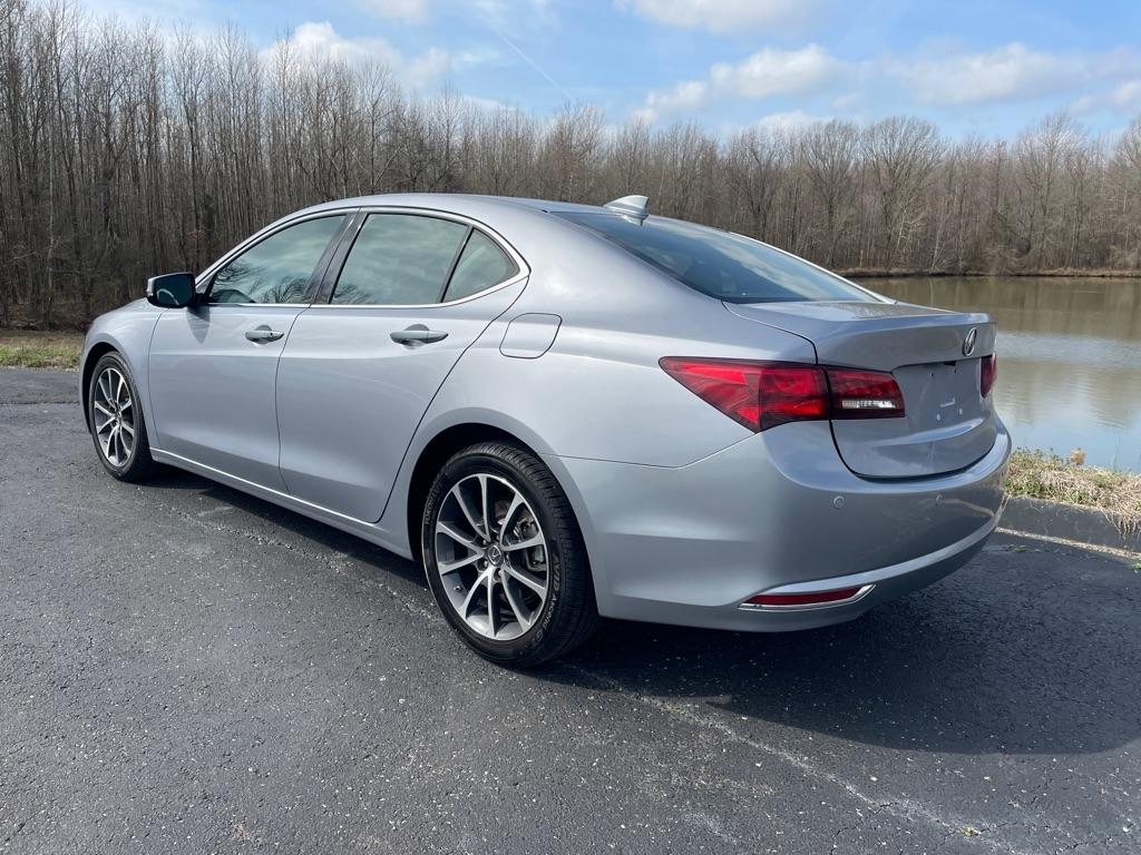 Acura TLX 4dr Sdn FWD V6 Advance 2015