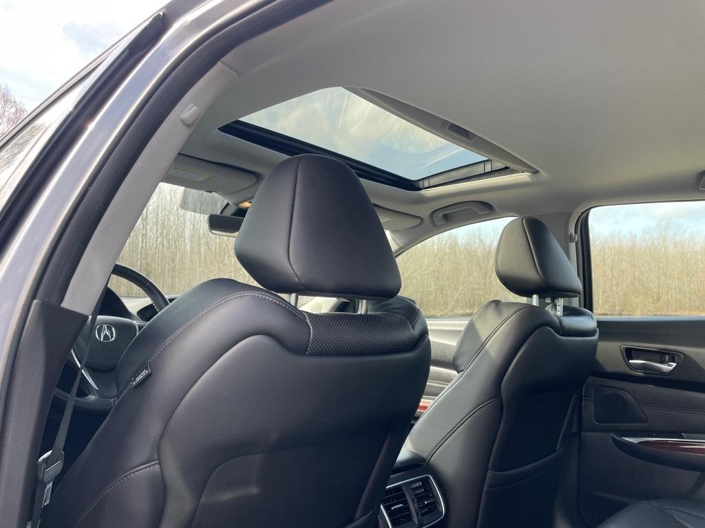 Acura TLX 4dr Sdn FWD V6 Advance 2015