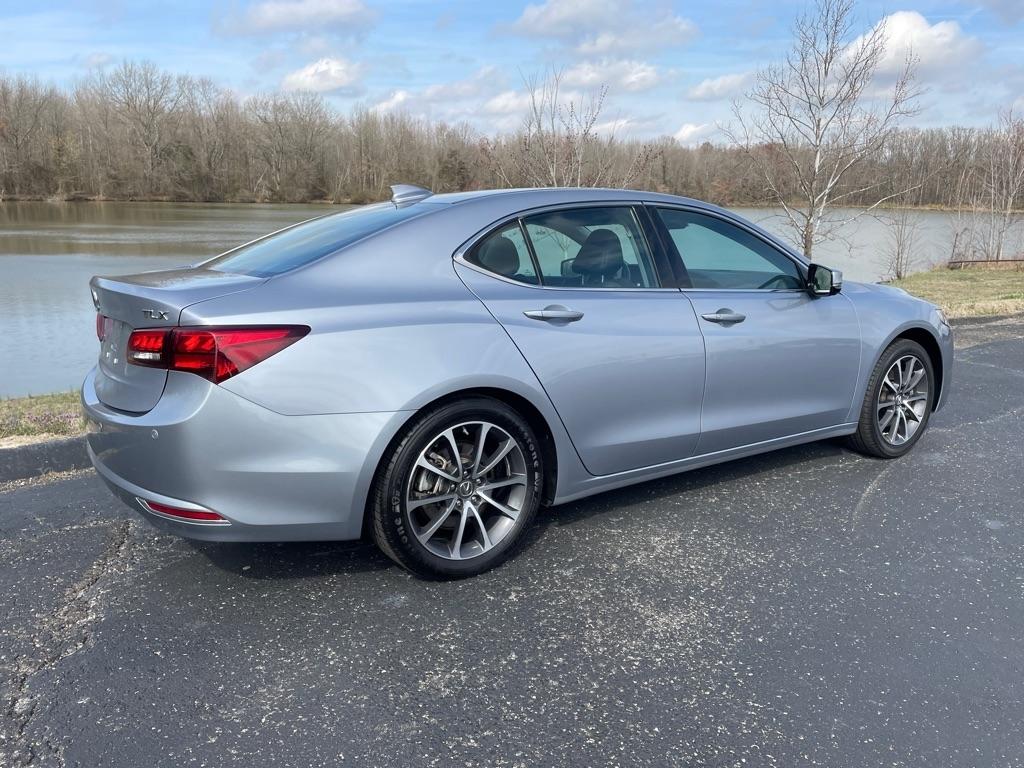 Acura TLX 4dr Sdn FWD V6 Advance 2015