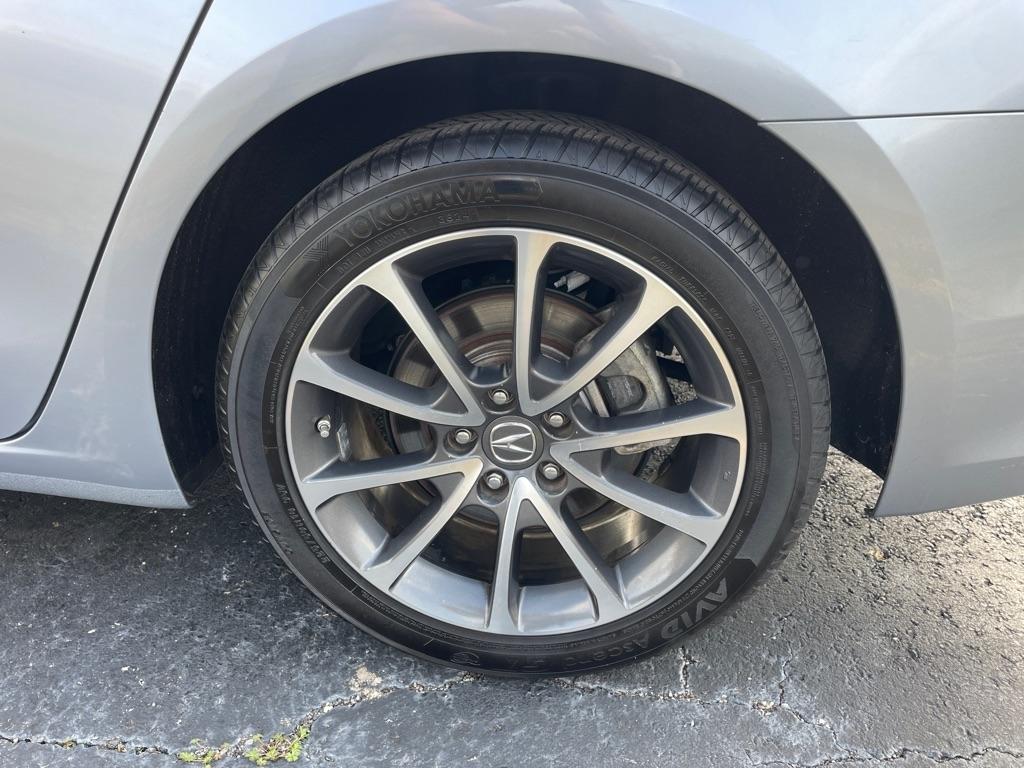 Acura TLX 4dr Sdn FWD V6 Advance 2015