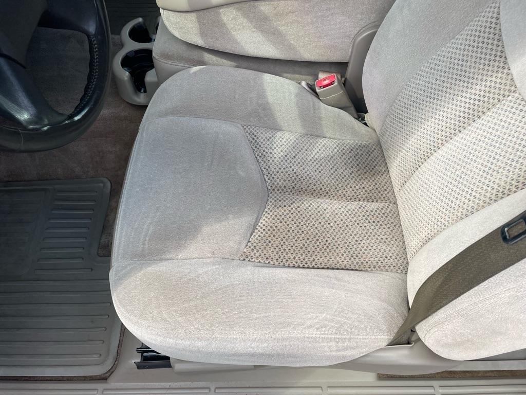 Chevrolet Silverado 1500 Ext Cab 143.5" WB LS 2003