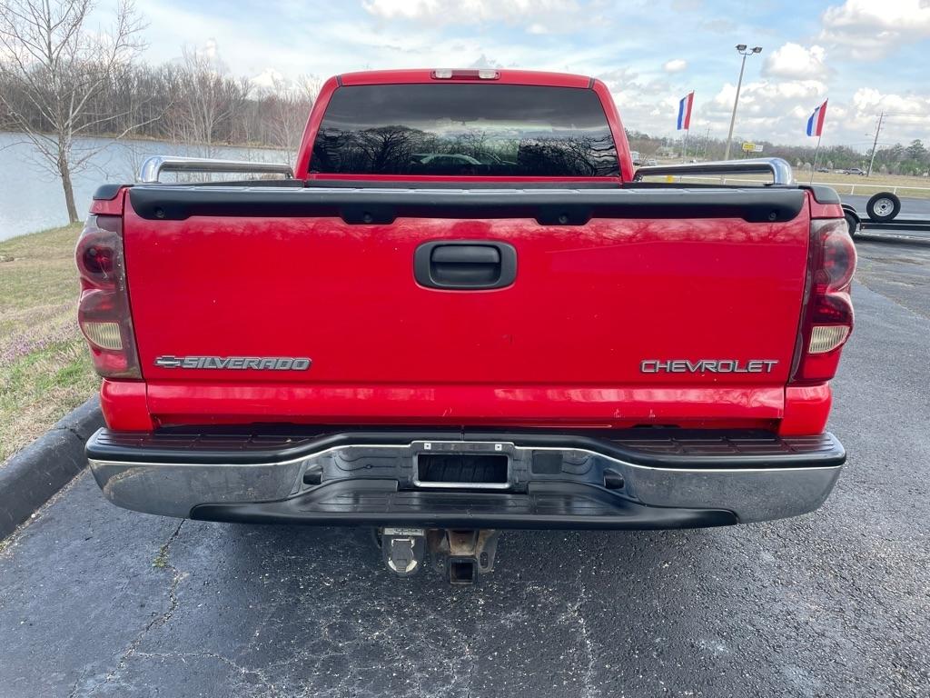 Chevrolet Silverado 1500 Ext Cab 143.5" WB LS 2003