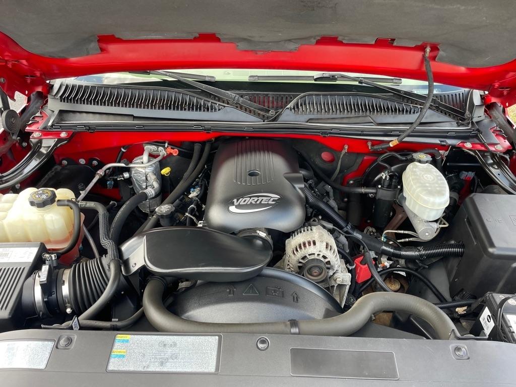 Chevrolet Silverado 1500 Ext Cab 143.5" WB LS 2003