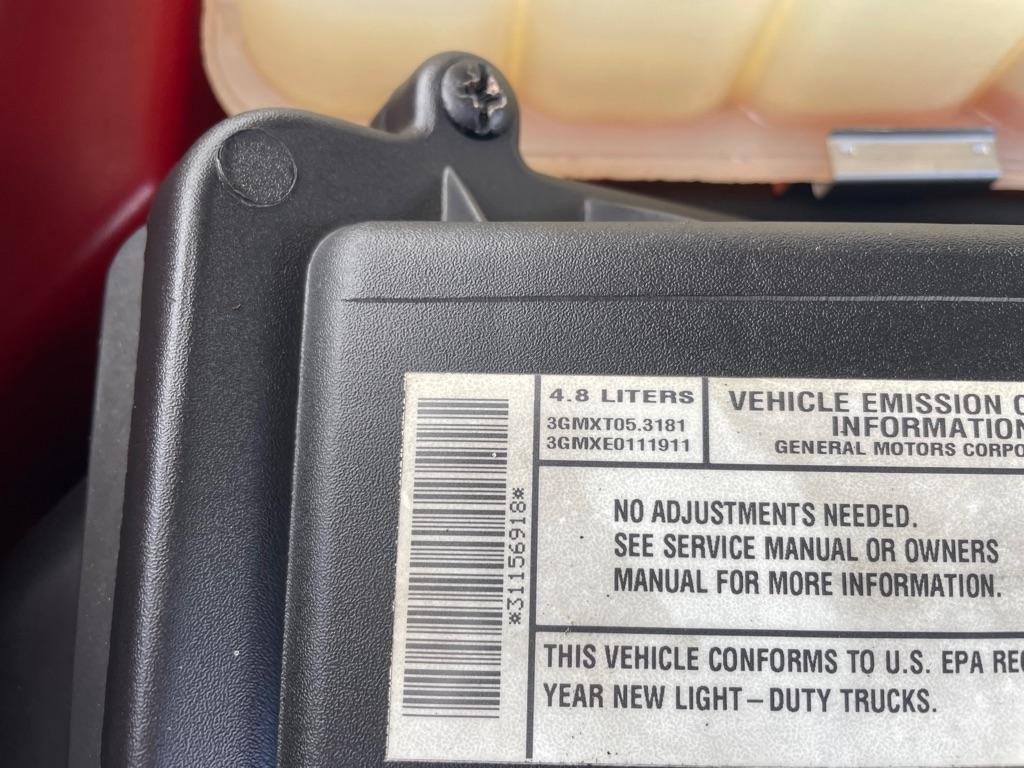 Chevrolet Silverado 1500 Ext Cab 143.5" WB LS 2003