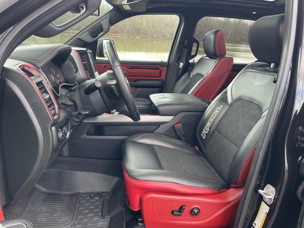 RAM 1500 Rebel 4x4 Crew Cab 5'7" Box 2019