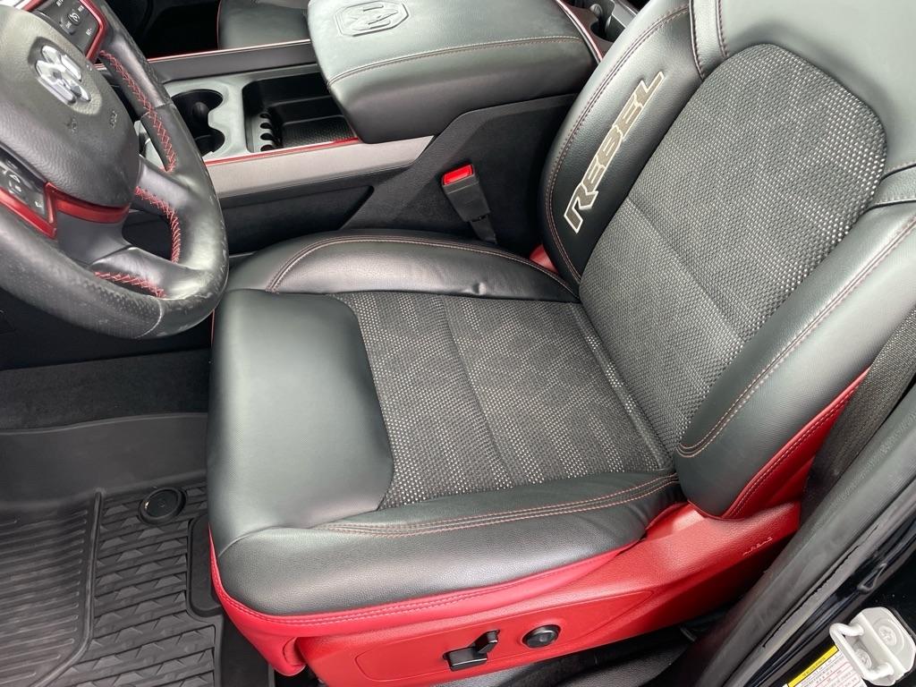 RAM 1500 Rebel 4x4 Crew Cab 5'7" Box 2019