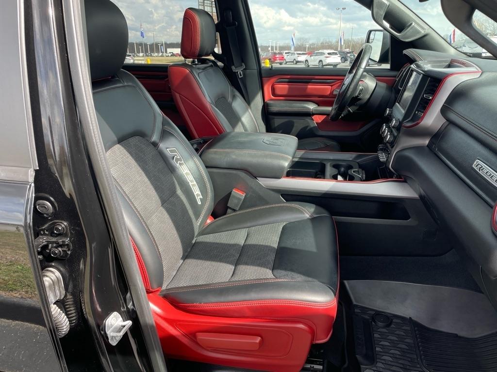 RAM 1500 Rebel 4x4 Crew Cab 5'7" Box 2019