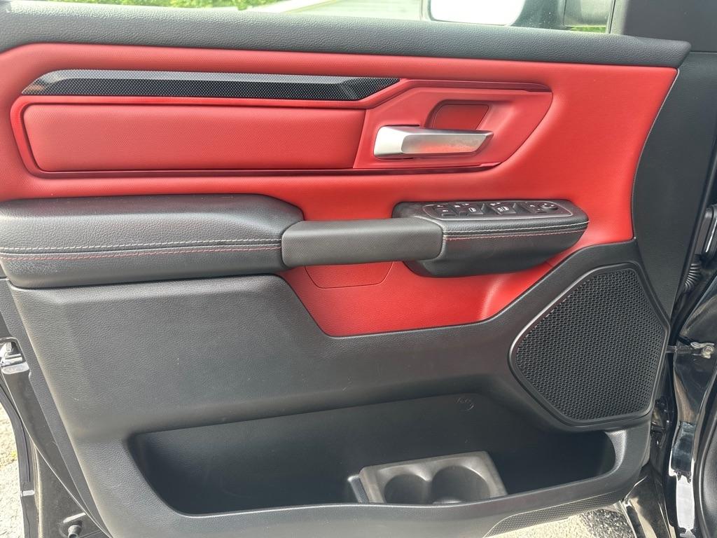 RAM 1500 Rebel 4x4 Crew Cab 5'7" Box 2019