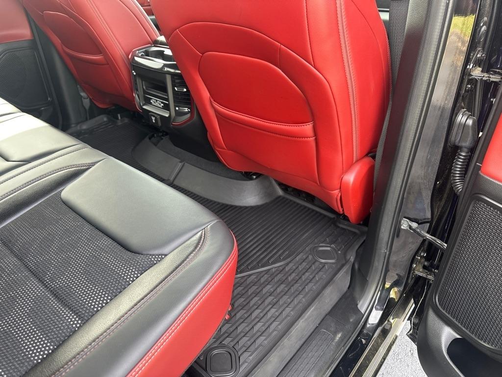 RAM 1500 Rebel 4x4 Crew Cab 5'7" Box 2019