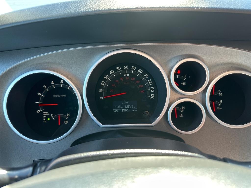 Toyota Sequoia RWD 5.7L Platinum (Natl) 2016