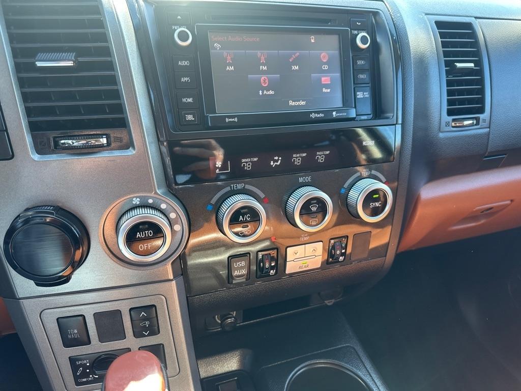 Toyota Sequoia RWD 5.7L Platinum (Natl) 2016