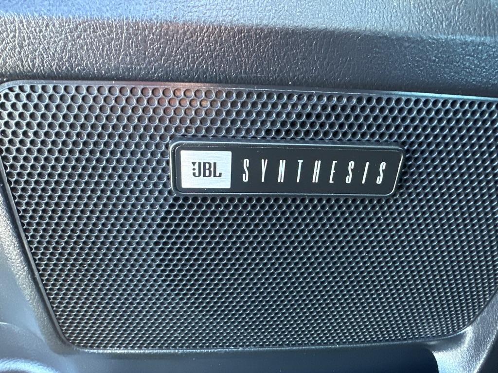 Toyota Sequoia RWD 5.7L Platinum (Natl) 2016