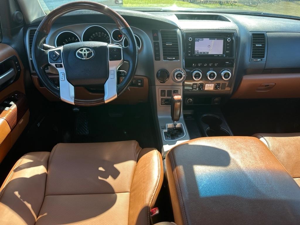 Toyota Sequoia RWD 5.7L Platinum (Natl) 2016