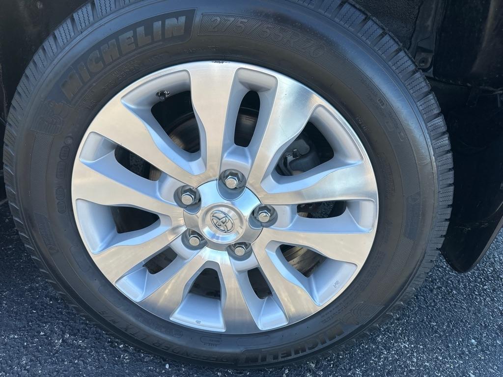 Toyota Sequoia RWD 5.7L Platinum (Natl) 2016