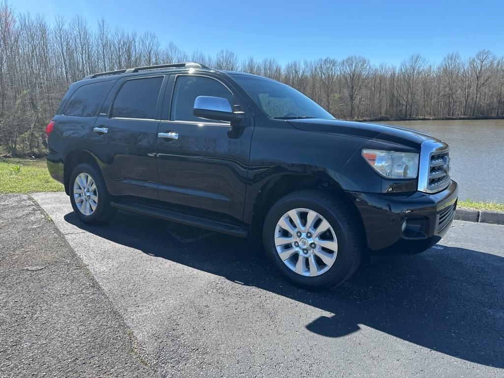 Toyota Sequoia RWD 5.7L Platinum (Natl) 2016