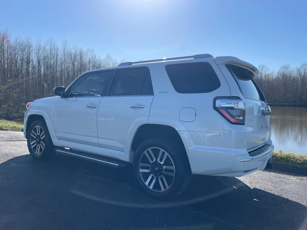 Toyota 4Runner TRD Off Road Premium 4WD (Natl) 2019