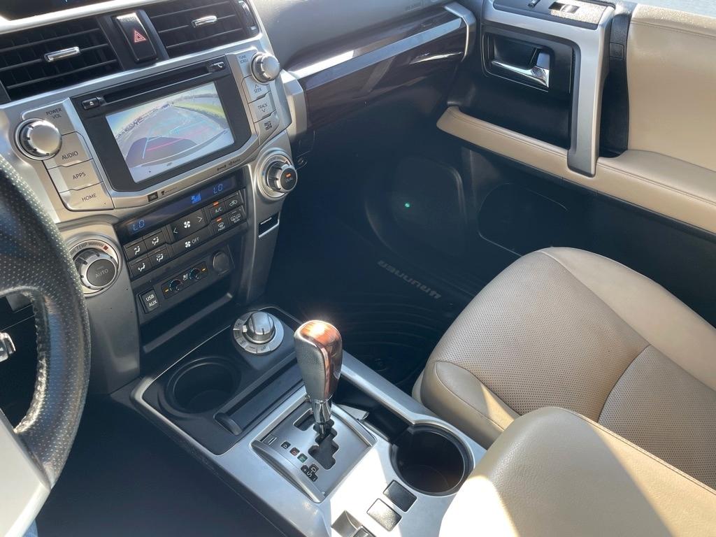 Toyota 4Runner TRD Off Road Premium 4WD (Natl) 2019