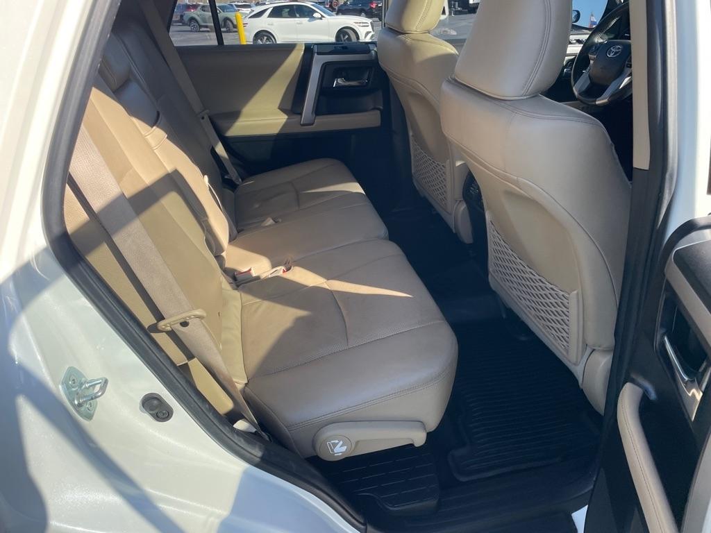 Toyota 4Runner TRD Off Road Premium 4WD (Natl) 2019