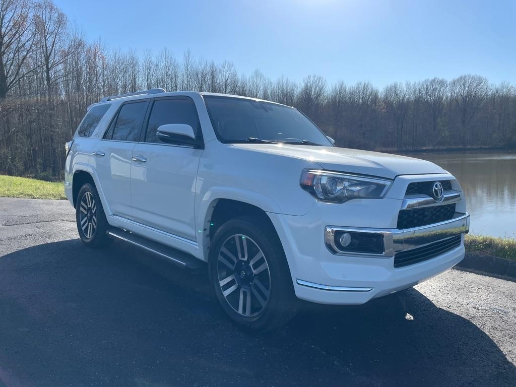 Toyota 4Runner TRD Off Road Premium 4WD (Natl) 2019
