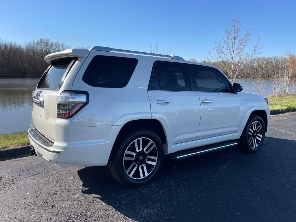 Toyota 4Runner TRD Off Road Premium 4WD (Natl) 2019