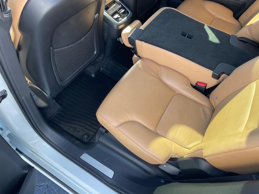 Volvo XC90 T6 AWD Momentum 2019