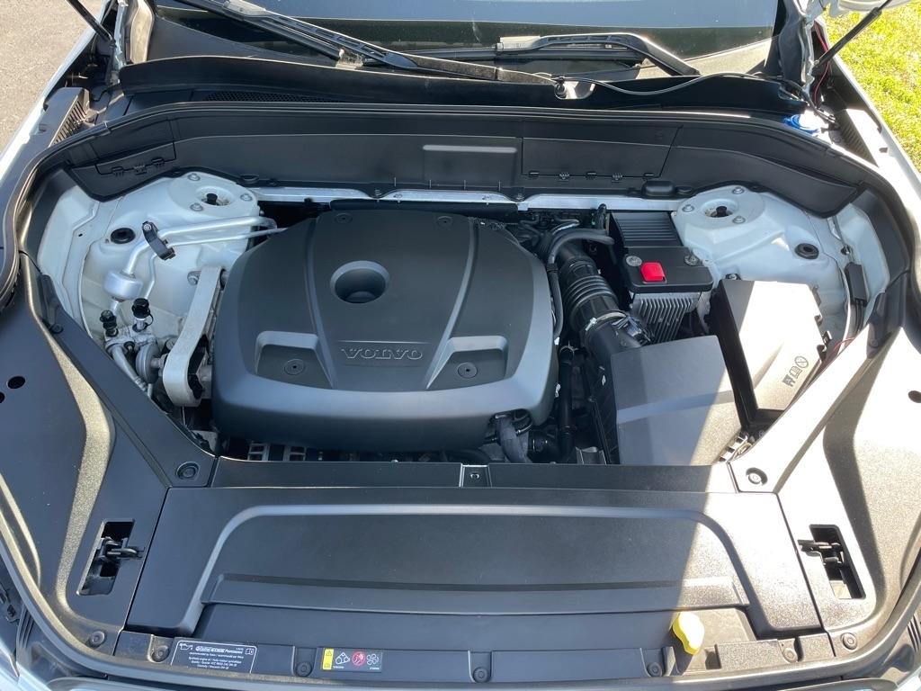 Volvo XC90 T6 AWD Momentum 2019