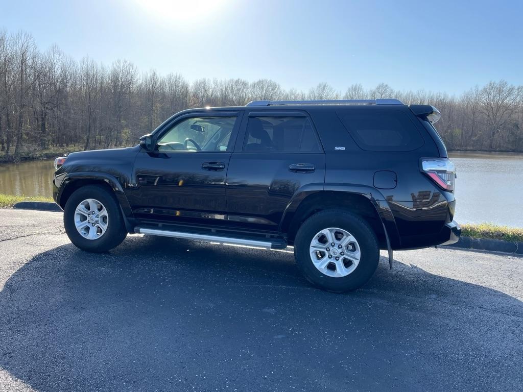 Toyota 4Runner RWD 4dr V6 SR5 Premium (Natl) 2014