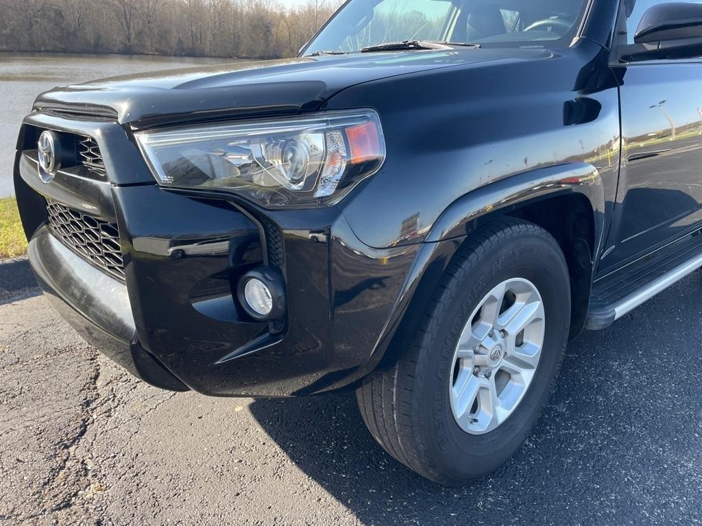 Toyota 4Runner RWD 4dr V6 SR5 Premium (Natl) 2014