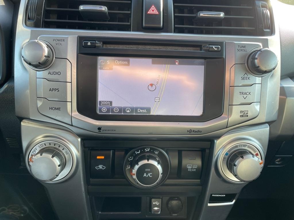 Toyota 4Runner RWD 4dr V6 SR5 Premium (Natl) 2014