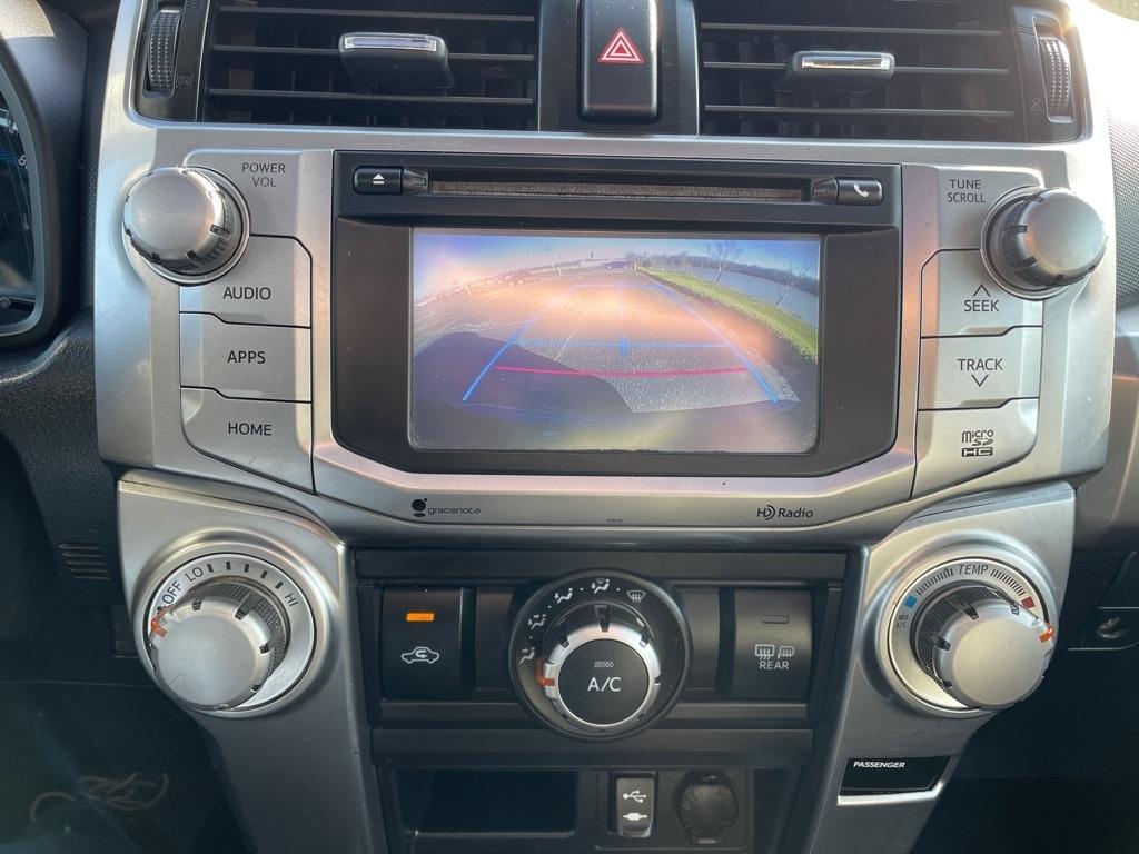 Toyota 4Runner RWD 4dr V6 SR5 Premium (Natl) 2014