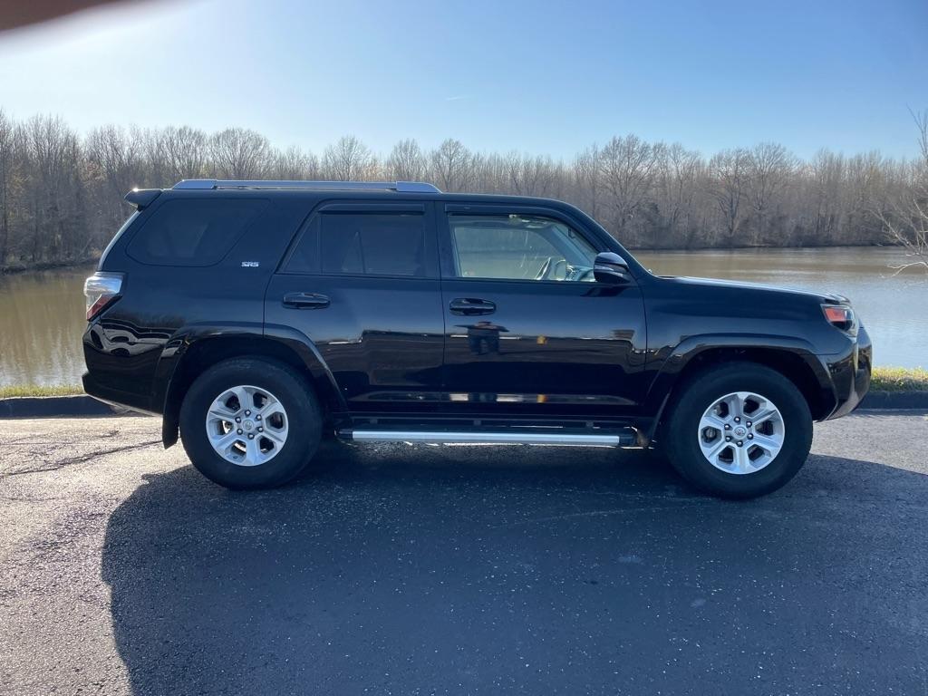 Toyota 4Runner RWD 4dr V6 SR5 Premium (Natl) 2014