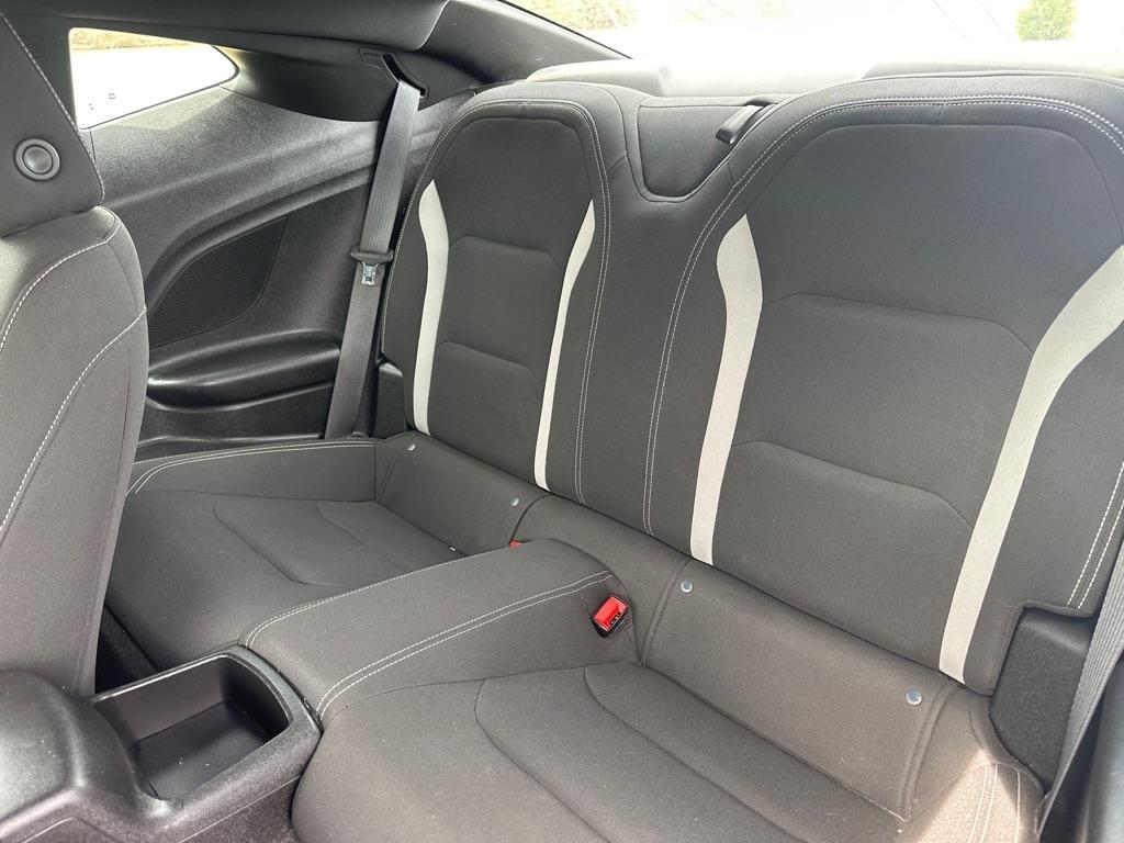 Chevrolet Camaro 2dr Cpe 1LT 2021