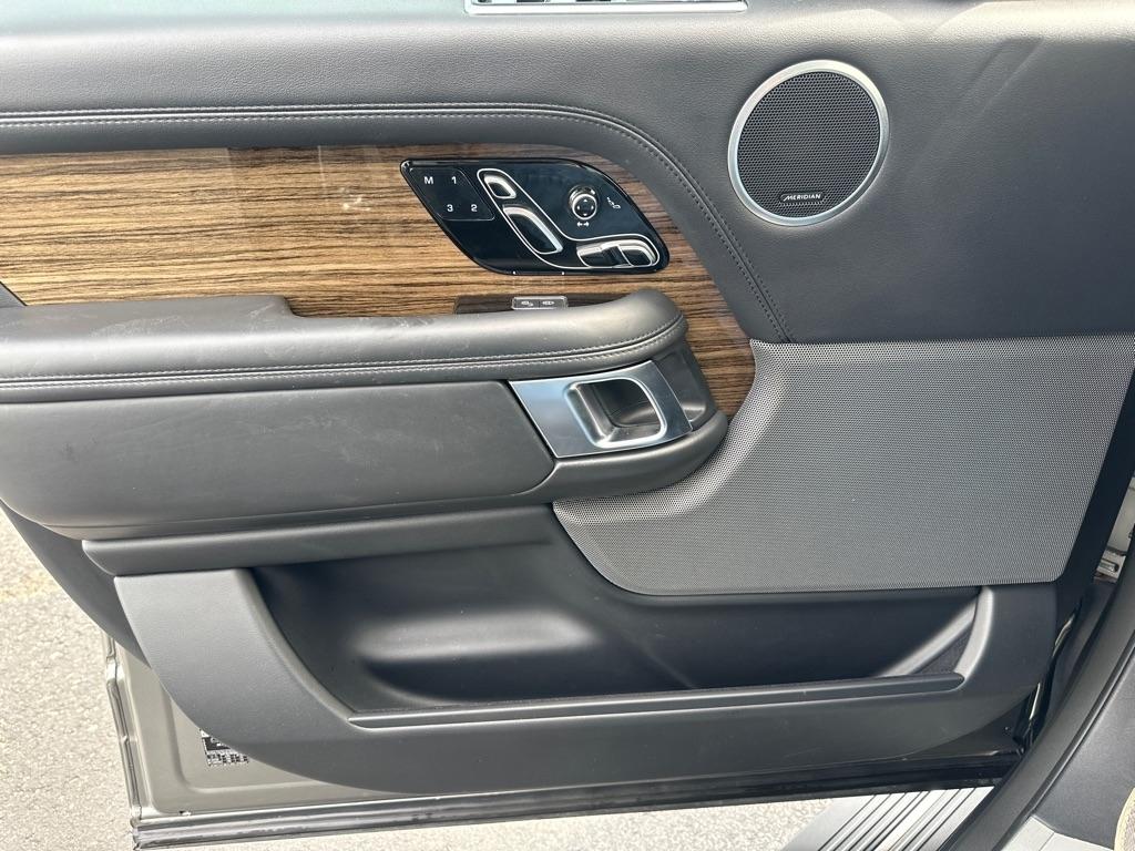 Land Rover Range Rover V8 Supercharged SWB 2018