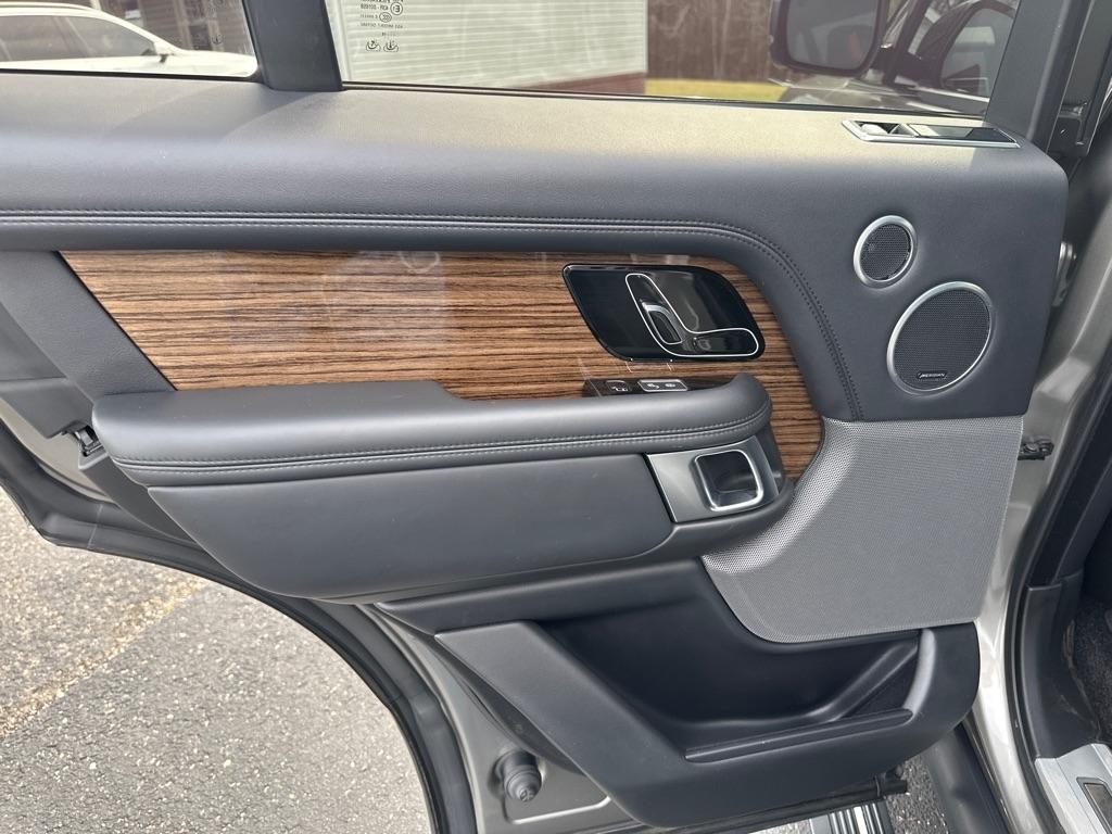 Land Rover Range Rover V8 Supercharged SWB 2018