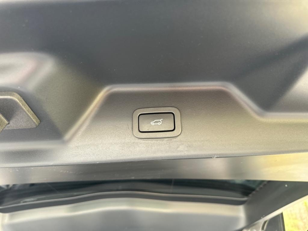 Land Rover Range Rover V8 Supercharged SWB 2018