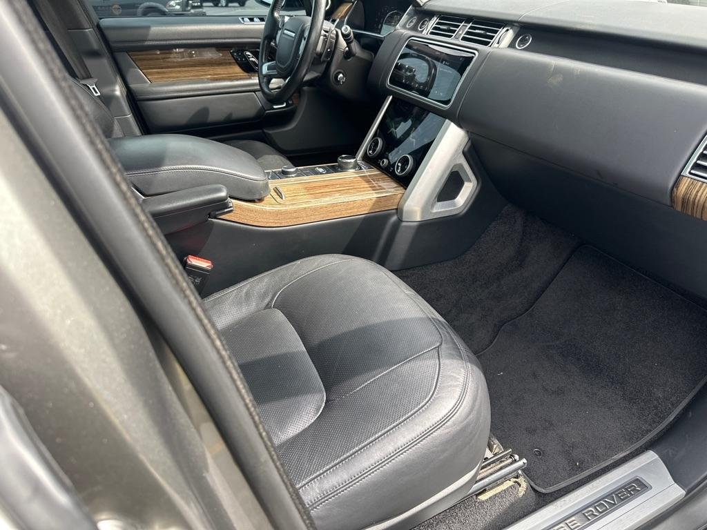 Land Rover Range Rover V8 Supercharged SWB 2018