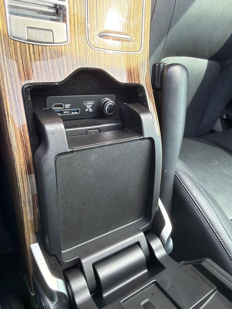 Land Rover Range Rover V8 Supercharged SWB 2018
