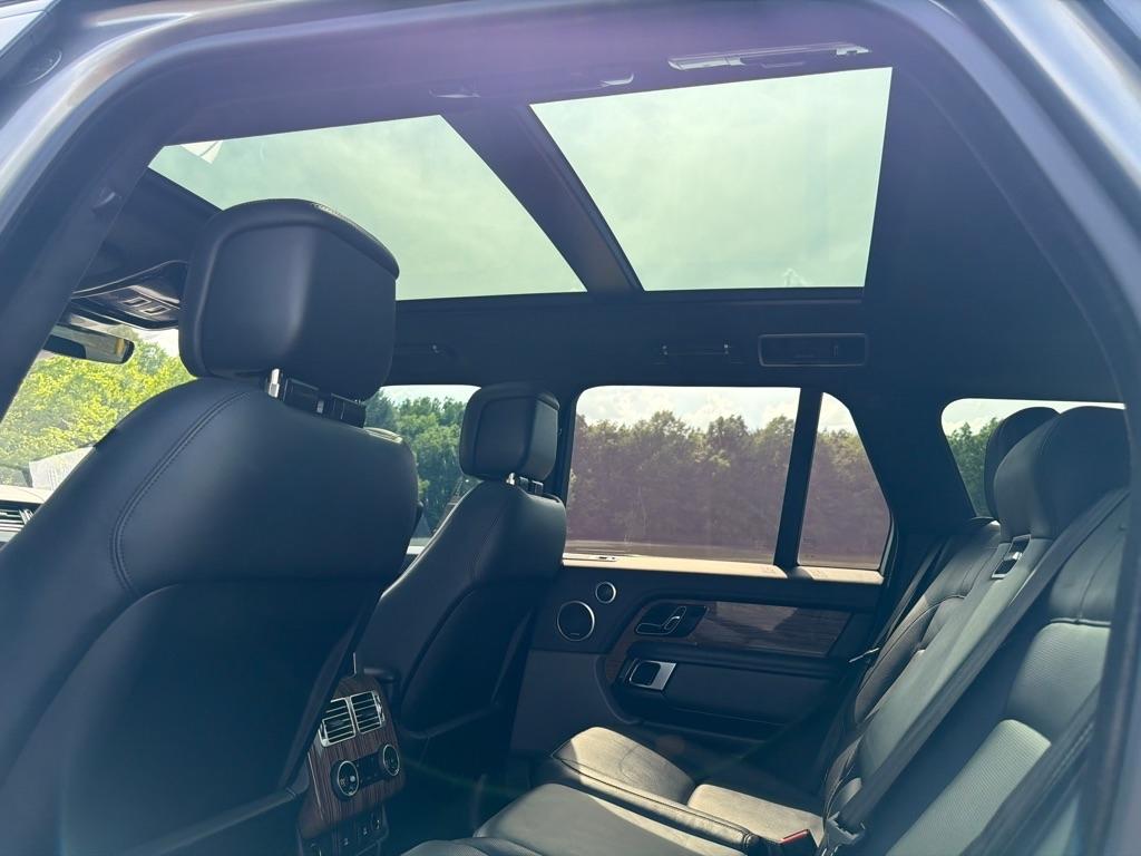 Land Rover Range Rover V8 Supercharged SWB 2018