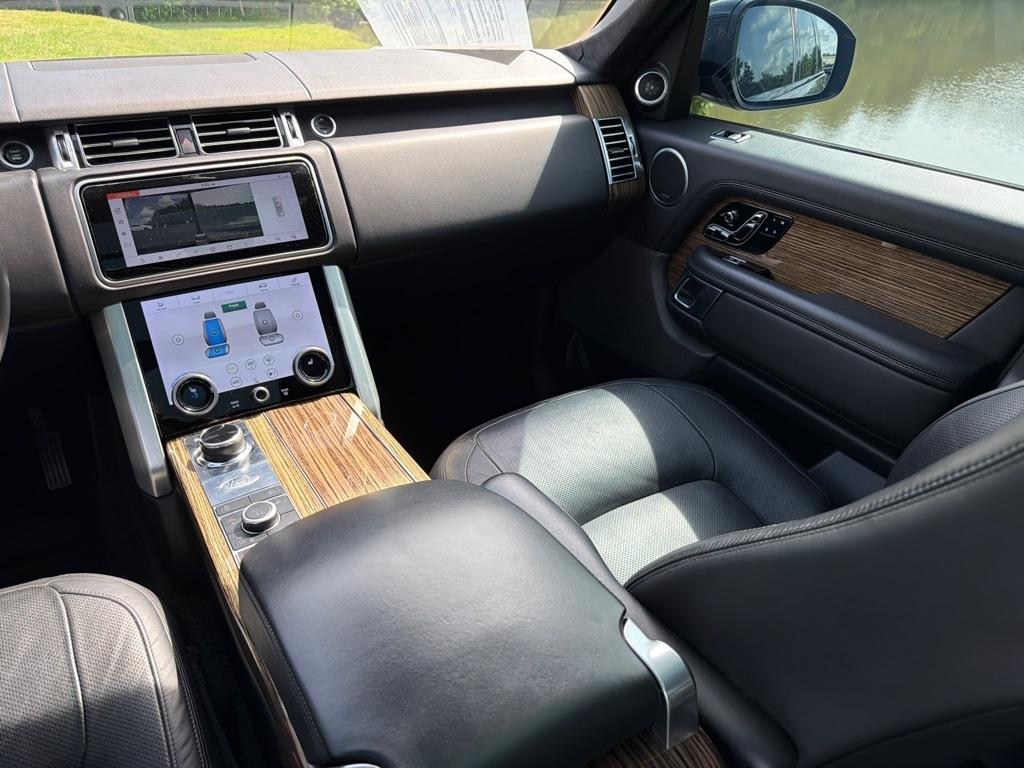 Land Rover Range Rover V8 Supercharged SWB 2018
