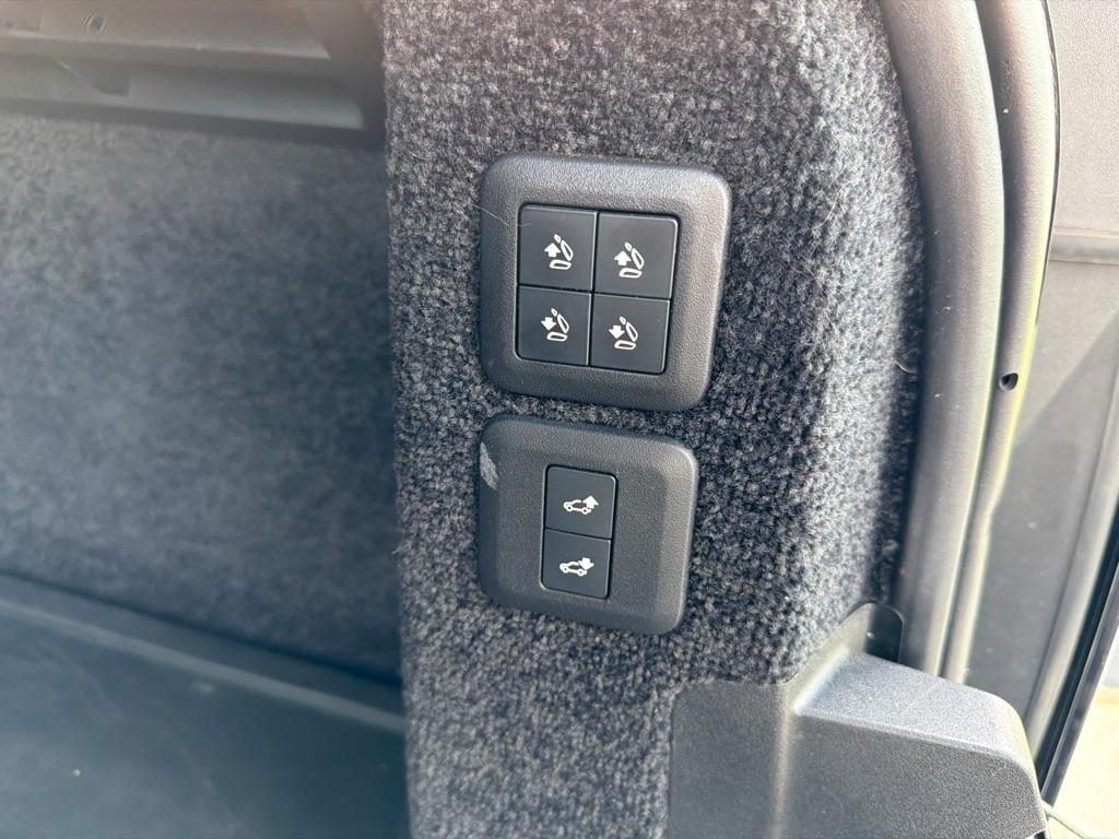 Land Rover Range Rover V8 Supercharged SWB 2018