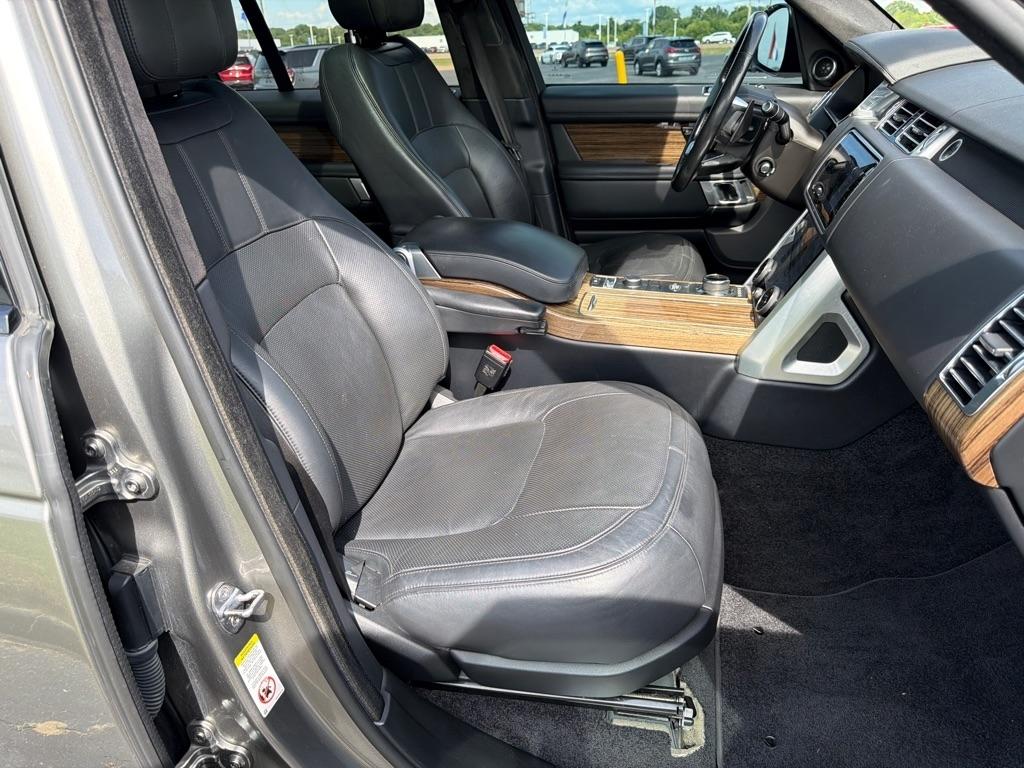 Land Rover Range Rover V8 Supercharged SWB 2018