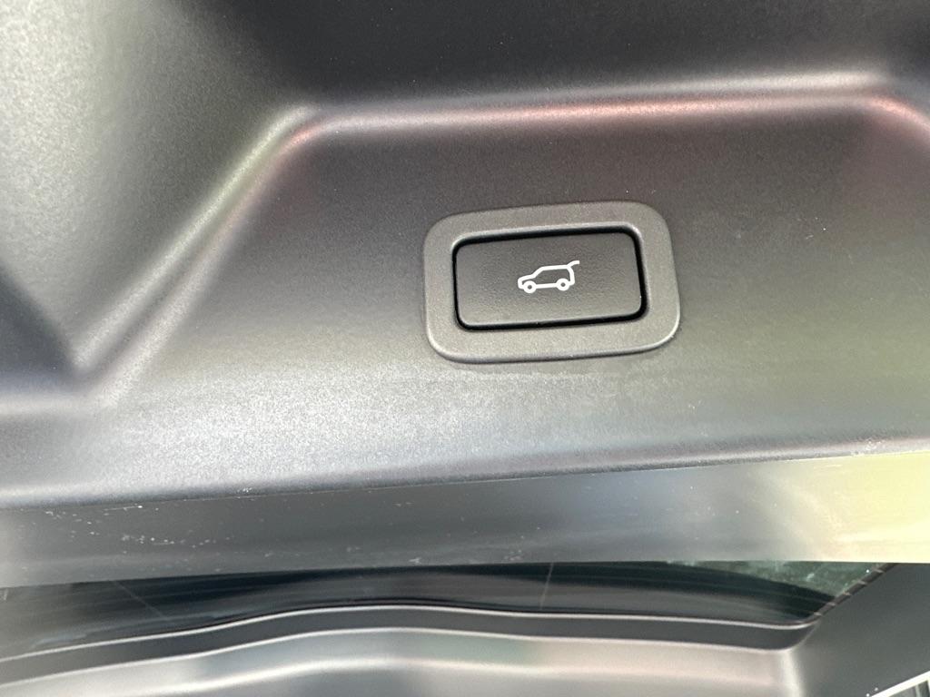 Land Rover Range Rover V8 Supercharged SWB 2018