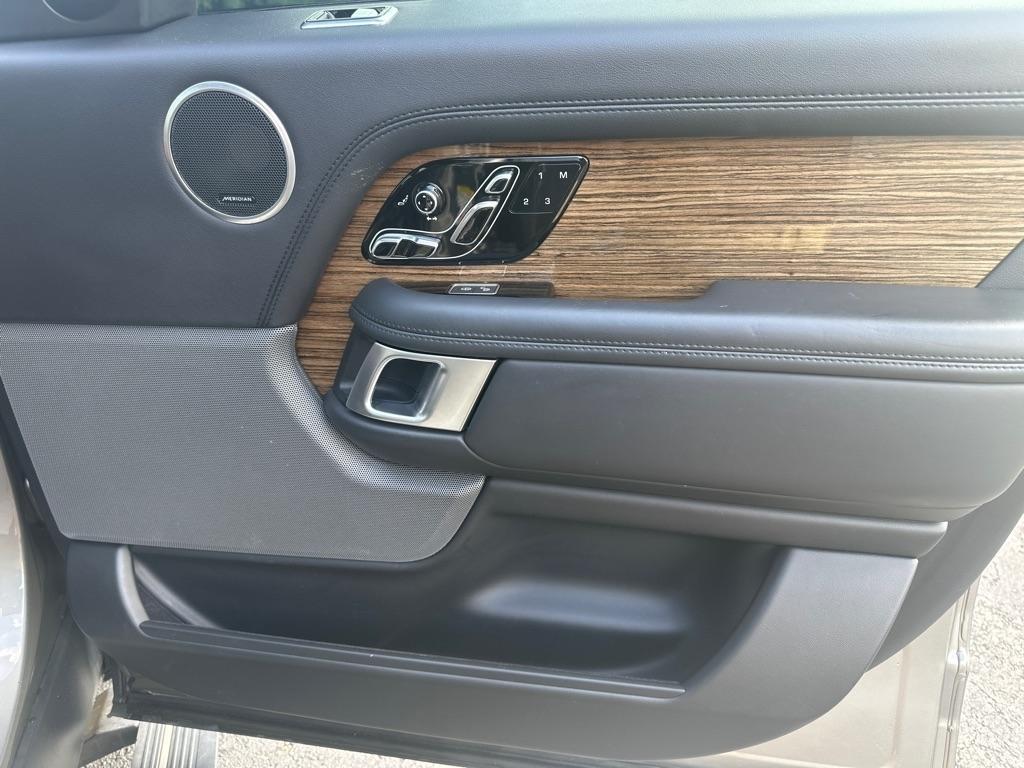 Land Rover Range Rover V8 Supercharged SWB 2018