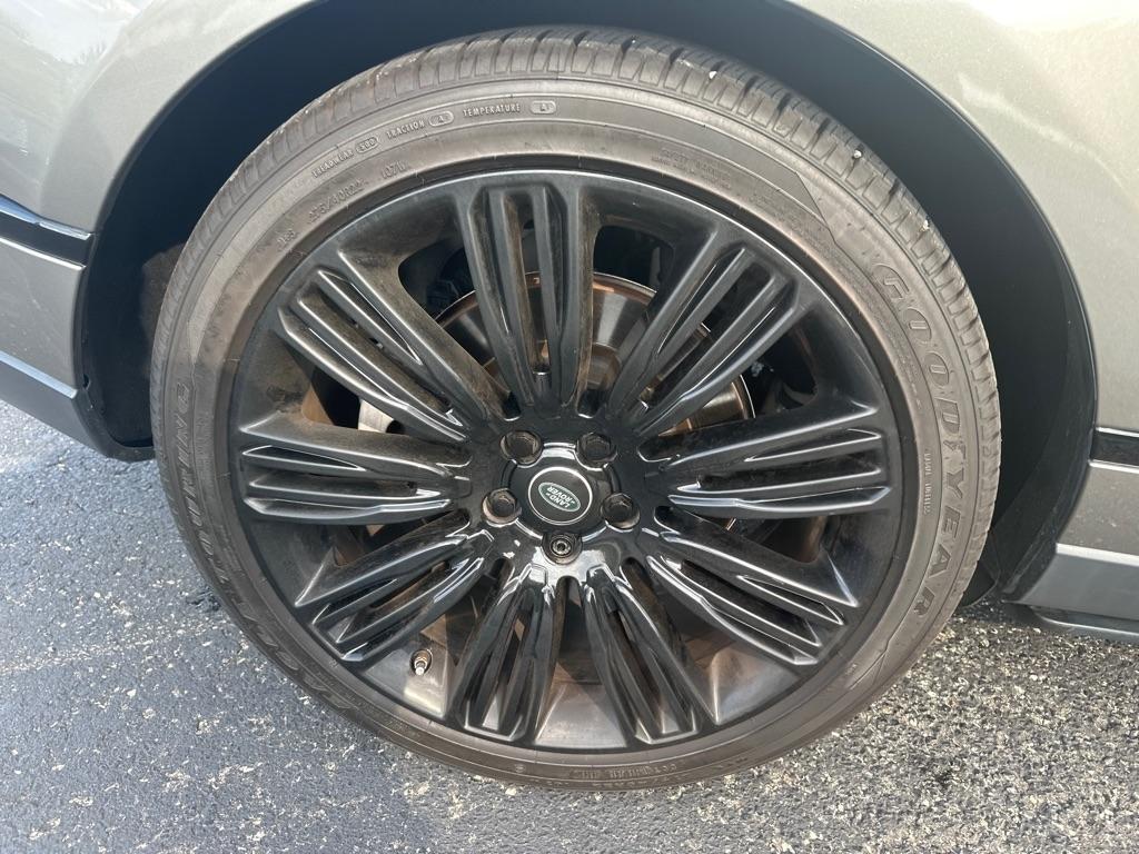 Land Rover Range Rover V8 Supercharged SWB 2018