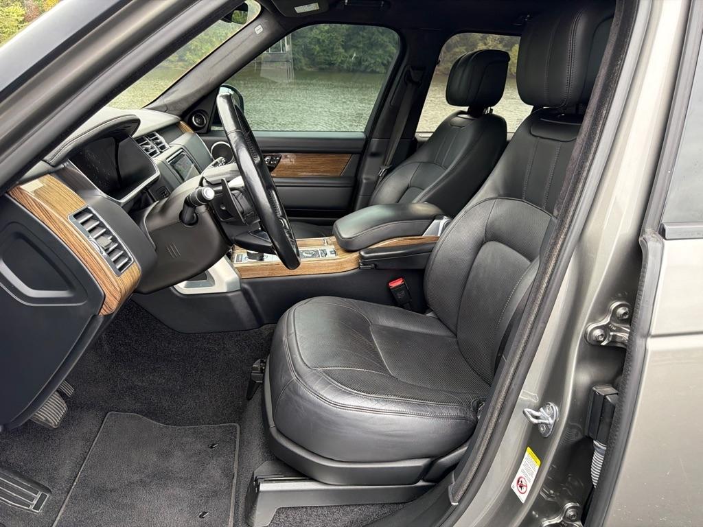 Land Rover Range Rover V8 Supercharged SWB 2018