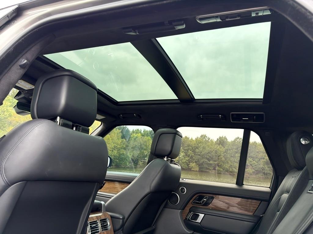 Land Rover Range Rover V8 Supercharged SWB 2018