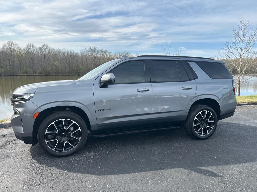 Chevrolet Tahoe 4WD 4dr RST 2022