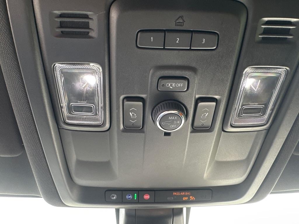 Chevrolet Tahoe 4WD 4dr RST 2022