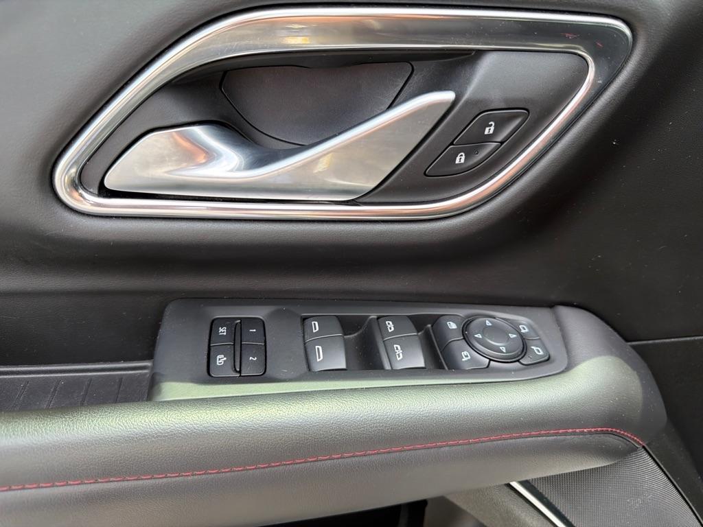 Chevrolet Tahoe 4WD 4dr RST 2022