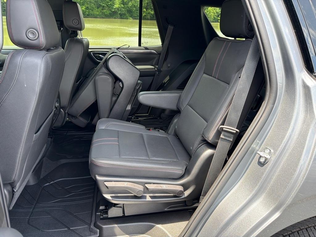 Chevrolet Tahoe 4WD 4dr RST 2022